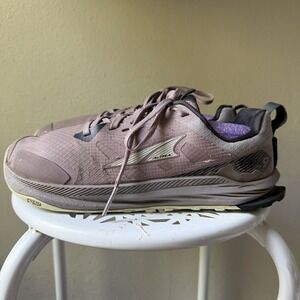 ALTRA Women's Lone Peak 9 Trail Running Shoes, Purple, 8.5 - USED